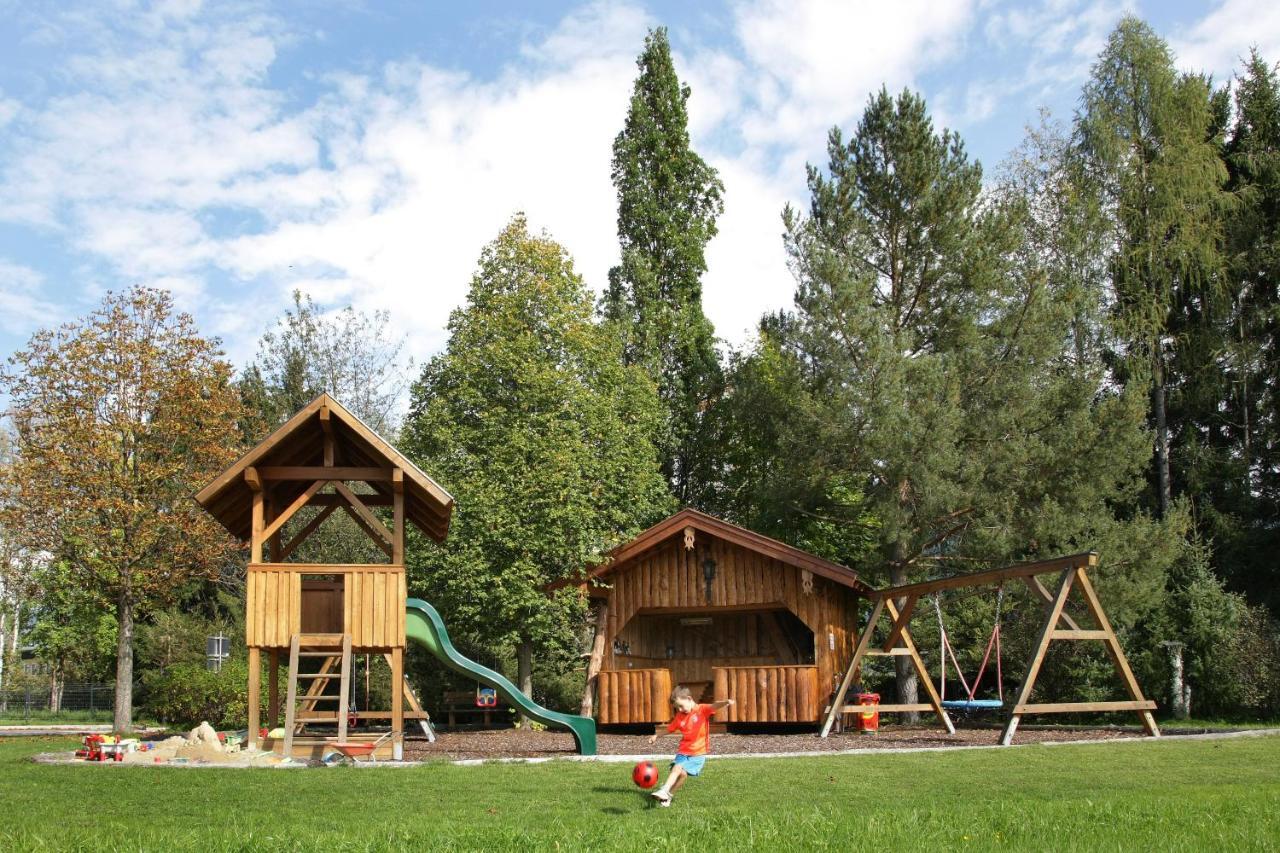 Gaestehaus Trixl * Zell am See